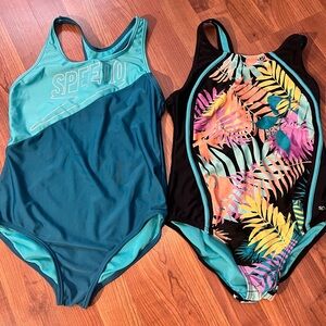 2 Girls Speedo Swimsuits